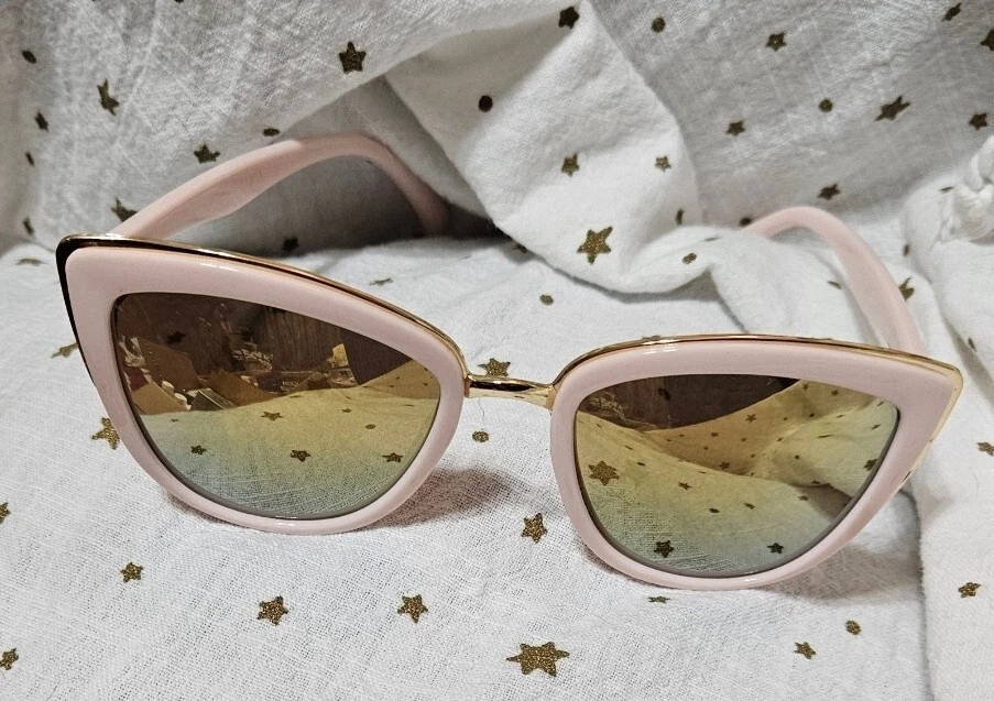 Óculos de sol rosa TOO FACED x QUAY AUSTRALIA (My Girl Sunnies) RARO!  - Imagem 2 de 4
