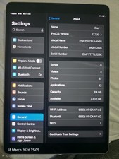 Apple iPad Pro (2017) 64GB, Wi-Fi, 10.5in - Space Grey - iOS 17.