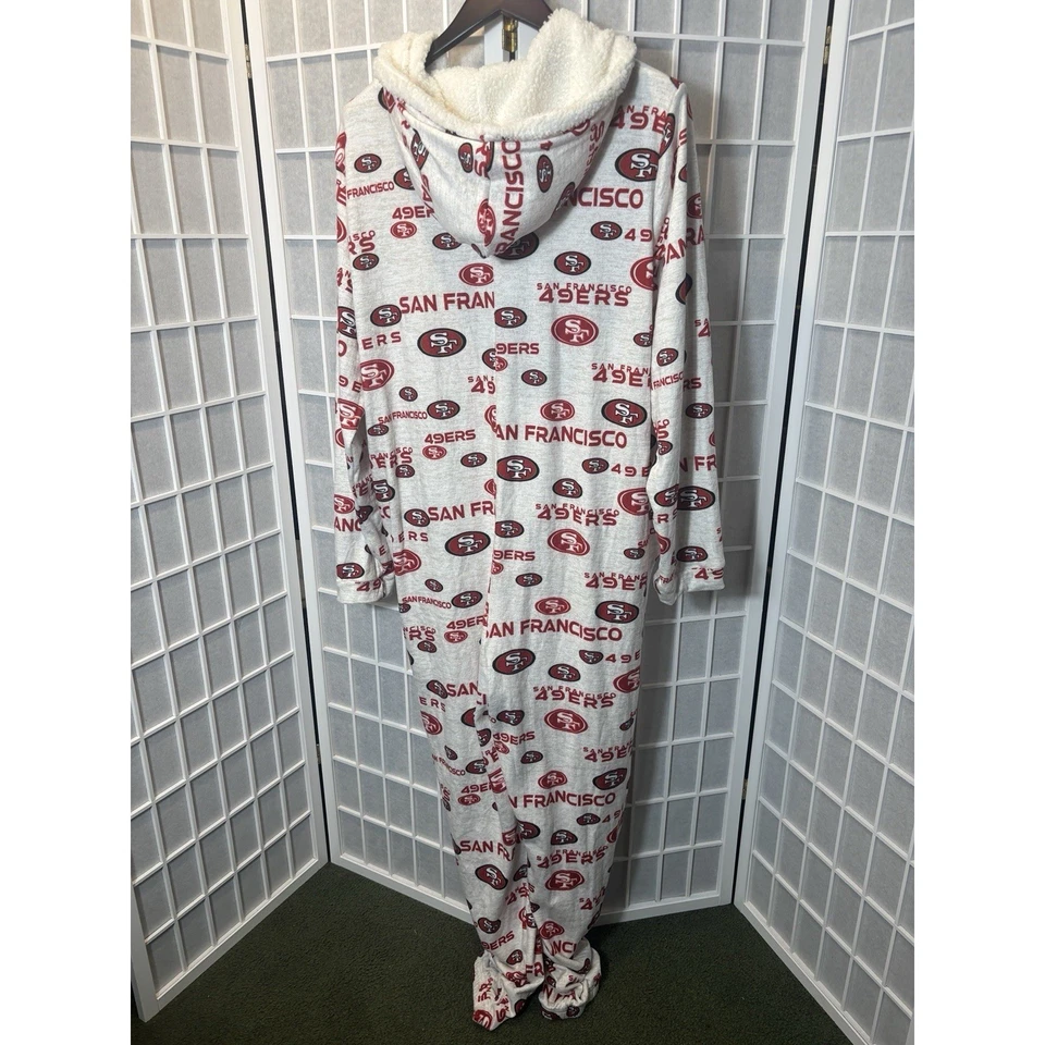NFL San Francisco 49ers Sudadera con Capucha Pijama de Una Pieza Con Bolsillos XL 58 Pulgadas Largo Foto 2 de 4