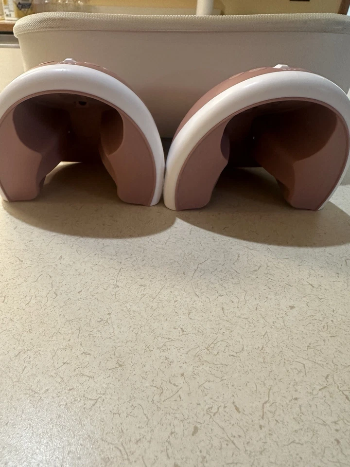 Momcozy Mobile Flow Breast Pump Hands Free M9 App Discreet Control NOT Sealed - Image 4 of 4