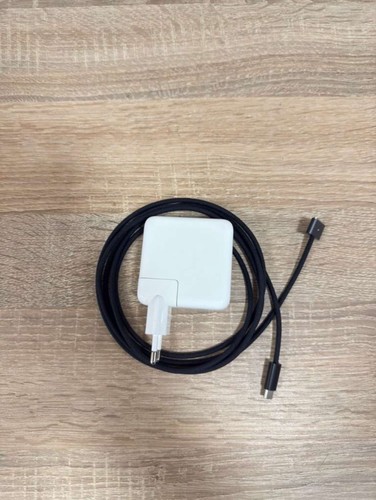 Apple MacBook Pro 14 Zoll (512GB SSD, M3 Pro, 18GB) inkl. Garantie - space black - Afbeelding 11 van 15