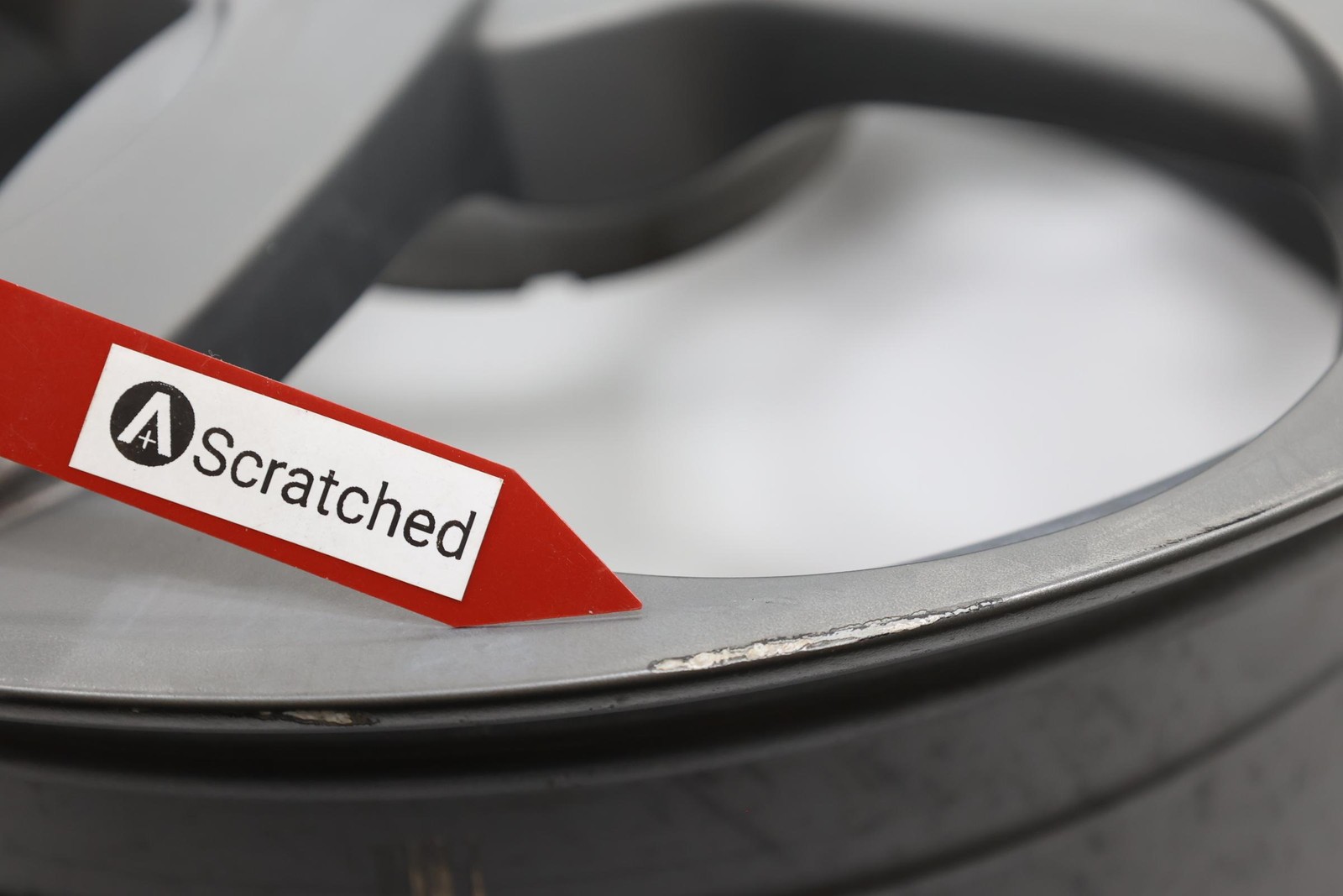 2019 - 2025 ALFA ROMEO GIULIA WHEEL RIM ALLOY 18X8J ET33 OEM 156109961