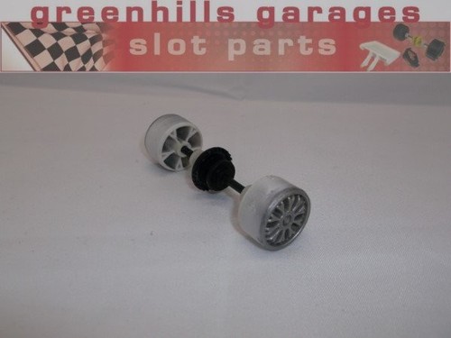 Greenhills Scalextric Mercedes C-Klasse Hinterachse & silberne Räder C2032 / C2038