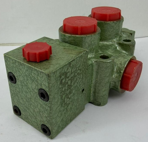 ROLLS‑ROYCE RB211 DAVIS TYPE VENT VALVE SV2689‑1 | PN LW20136 & LW16679 Image 1 of 2