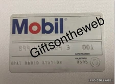 Vintage 1995 WPAT NY CITY RADIO STATION MOBIL CHARGE Credit Card RARE!!!