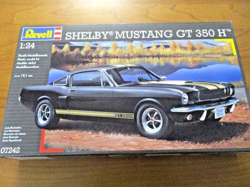 Revell 14530 1969 Pontiac GTO Judge 1:24 Scale 63-Piece Skill Level 4 Model Car Building Kit