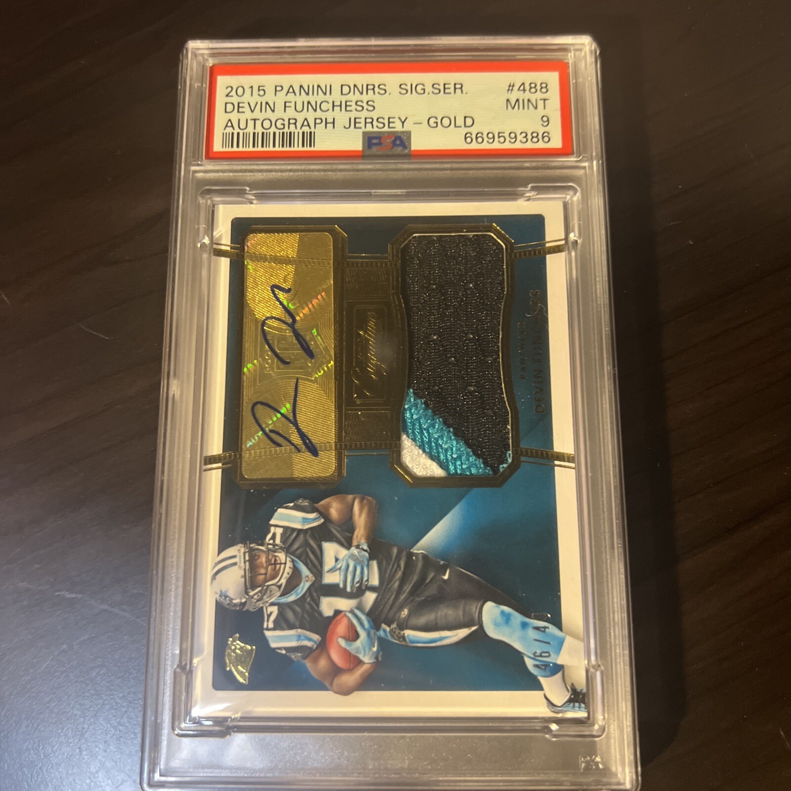 Devin Funchess Panini Donruss Signature Series #488 Autograph Jersey-Gold