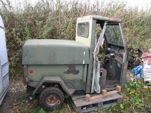 Cushman Delivery Truck - Picture 3 of 5