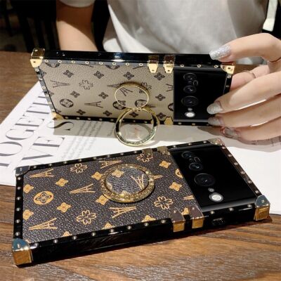 Acquista Custodia Protettiva Per Telefono Quadrato Con Fiori Di Lusso Con Supporto Per Anello Di Diamanti Per IPhone Samsung Huawei Xiaomi In Italia A Partire Da 4.2 - Foto 3