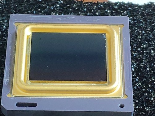 ULIS UL03262-031 Wärmebildsensor Nano384p 384 x 288 - 25um Prozessor/Cer - Bild 4 von 4