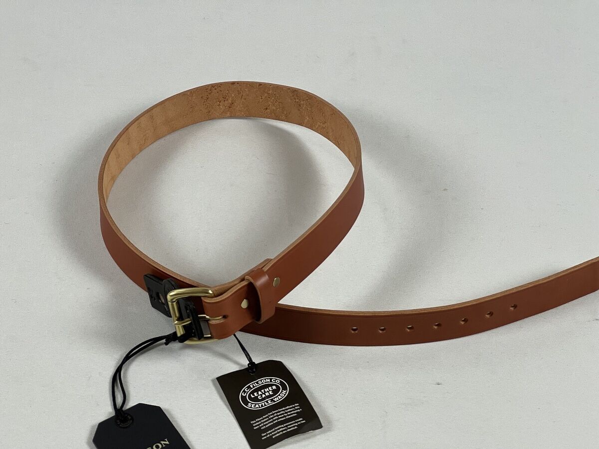 Filson 1-1/2 Leather Belt