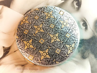 Stratton Silver Filigran Style Pattern Vintage Powder Compact: Schminkspiegel - 203