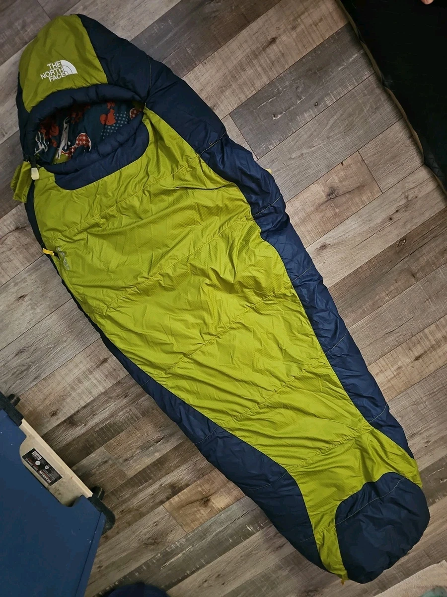 The North Face Nylon Lining Synthetic Camping Sleeping Bags for