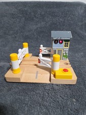 Thomas  Friends Train Wooden Railway Tank Hatt St Crossing Signal Light  Sound