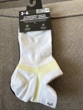 New Under Armour 3 Pair ArmourDry Run Lite NO SHOW TAB Socks Lg 8.5-13