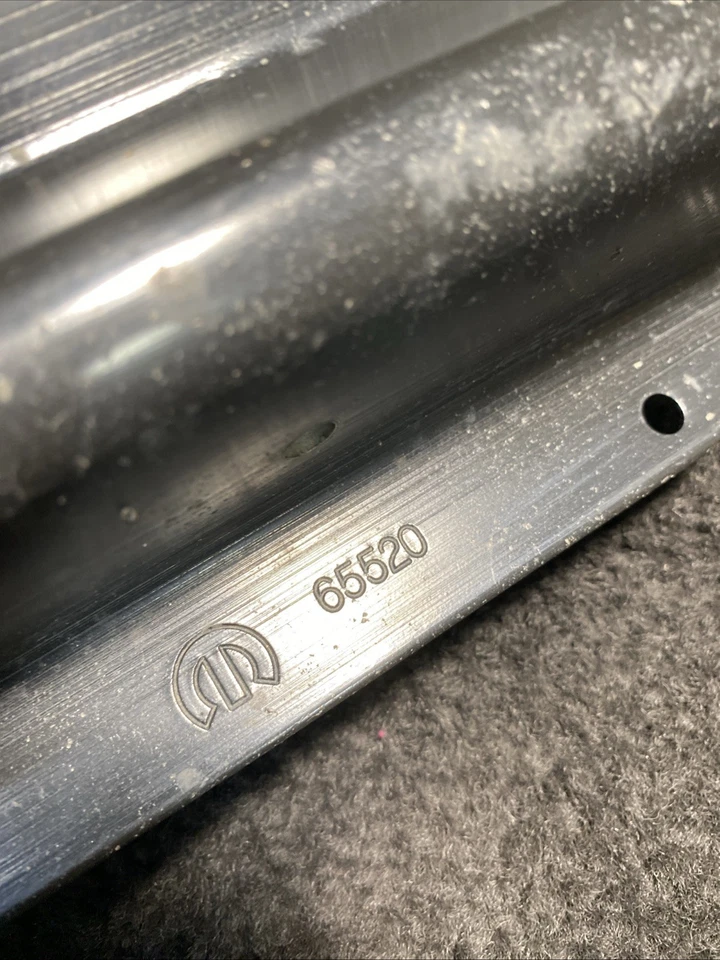 2023 Jeep Grand Cherokee L Rear Right Control Arm Set OEM - Image 3 of 4