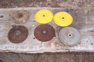 6 John Deere Bearing Shields M165520 Idler Shields