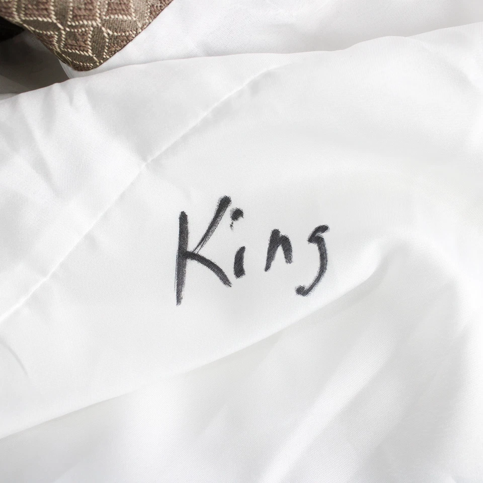 Falda Cama Chris Madden Estampado Geométrico Talla King 13.5" Caída Foto 4 de 4