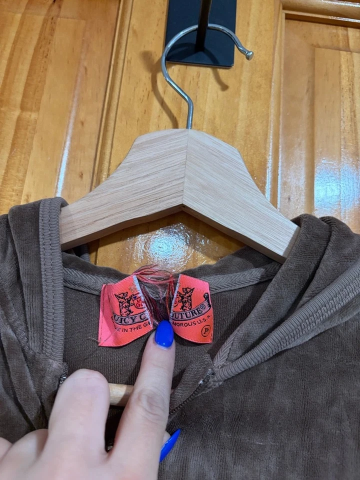 Juicy Couture бархата молнии толстовка с капюшоном коричневый Y2K сделано в США размер P винтажный - Изображение 3 из 4