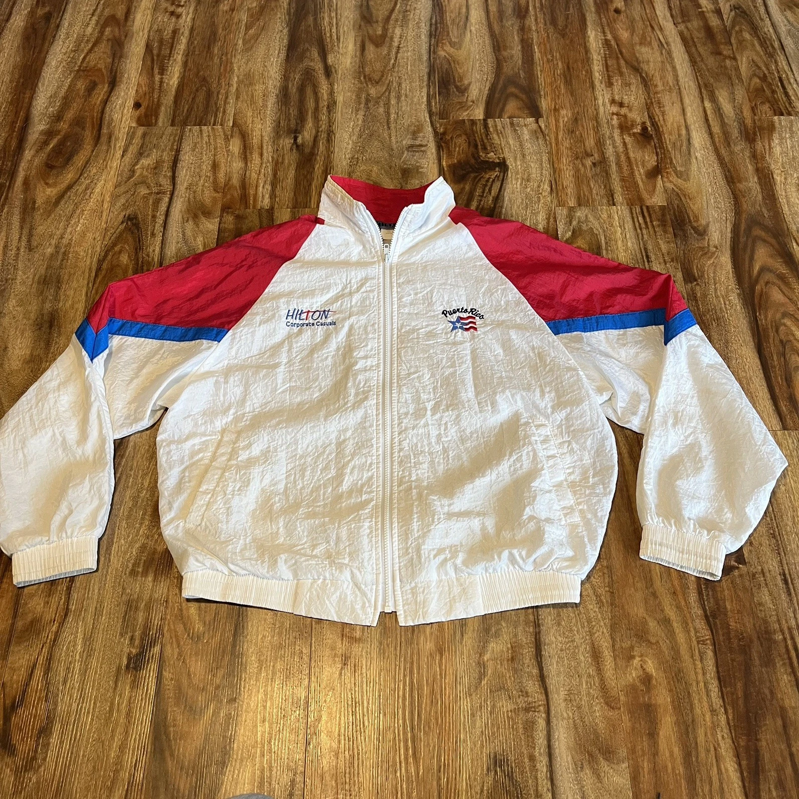 🔥 Vintage Retro Hilton Full Zip Windbreaker Jacket Sz Medium 90’s 🔥