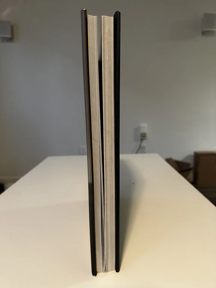 ANGELS by Russell James Nude Photography Hardcover Book Victoria Secret Models - Imagem 2 de 4