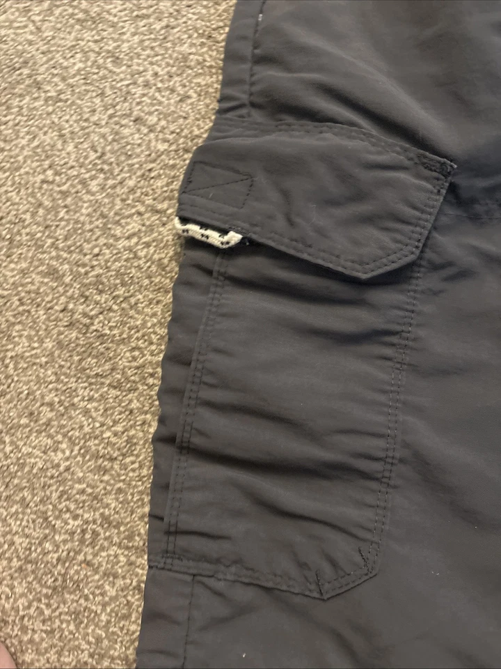 Pantalones Cortos de Rendimiento Wrangler Para Hombre de Nylon - Talla 40 W Exterior - Gris Elástico Foto 4 de 4