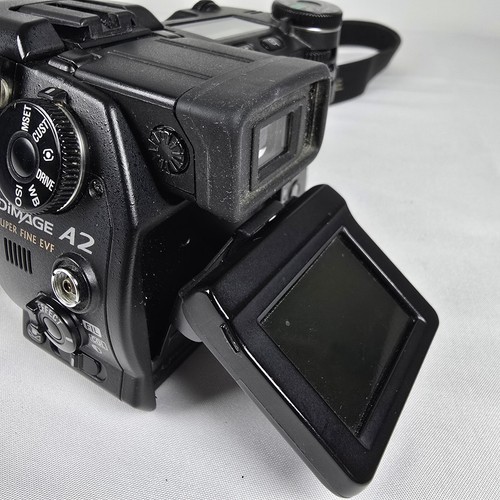 Konica Minolta DiMAGE A2 8,0 MP fotocamera digitale con obiettivo 7,2-50,8 mm GWO - Foto 11 di 19