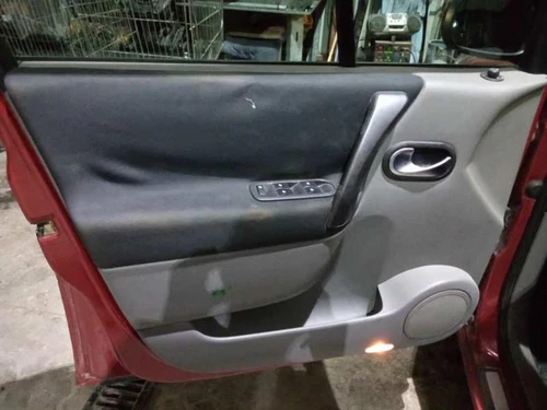 8200297028 Mangueta Delantera Izquierda para RENAULT SCENIC II (JM) 2006 2360066 - Imagen 9 de 10