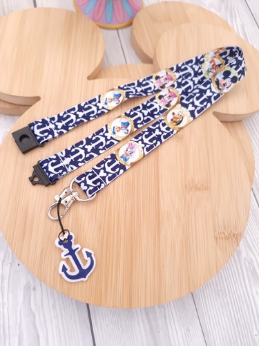 Disney Character Pixar Goofy Minnie Mickey ear holiday ID lanyard Safety Clip - 第 159/333 張圖片