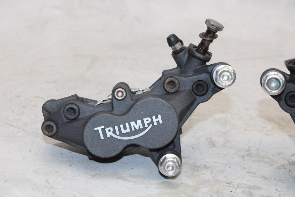 Juego de pinzas de freno delanteras derecha izquierda Triumph Speed Triple T509 1999 OEM Foto 2 de 4