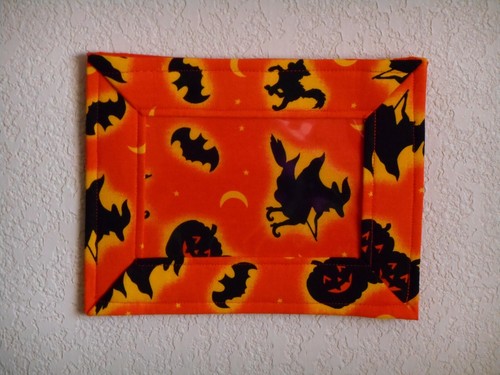Designer Picture Frame Fabric Cloth Frame Halloween with Pocket fits 4x6" Photo - Picture 4 of 6
