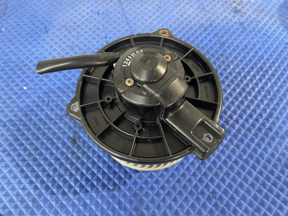 01-03 Toyota Tundra Soplador Motor Conjunto HVAC Probado Fabricante Original Foto 3 de 4