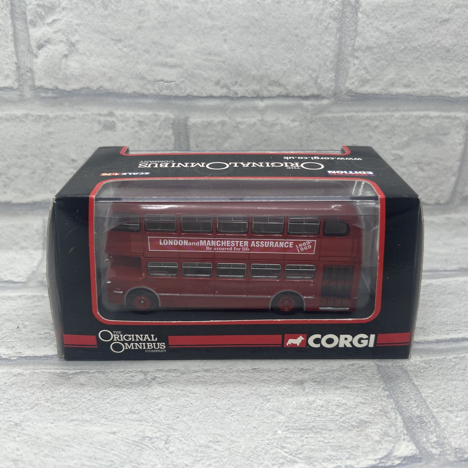 Corgi 1/76 Scale OM45608A - BMMO D9 Midland Red Dudley via Grazebrook