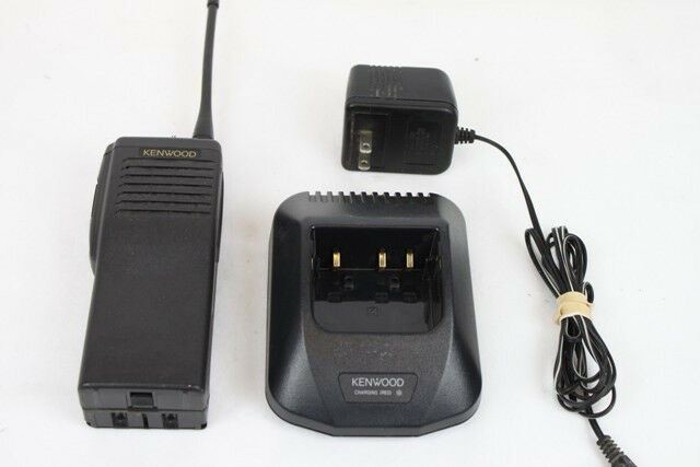 Kenwood TK5400 TK-5400 800 Mhz P25 Trunking portable Radio 3 watt