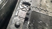 Radiateur Mercedes 210