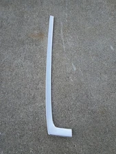 1980-1996 FORD OBS F150 BRONCO F250 F350 WINDSHIELD TRIM MOULDING PASSENGER SIDE