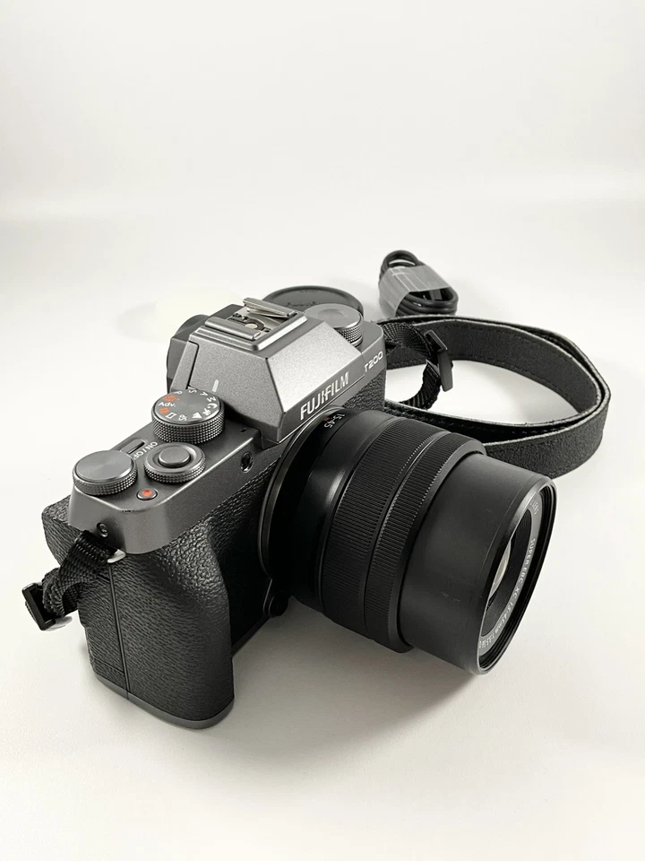 Fujifilm X-T200 24.2MP Mirrorless Camera Dark Silver XC 15-45mm OIS PZ Lens Boxe, photo 2 of 5