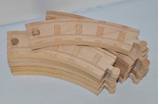 Thomas &Friends 6 Inch Curved Wooden Train Tr...