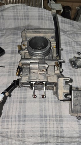 2009 kx250f carburetor assembly 15004-0056 - Picture 7 of 11