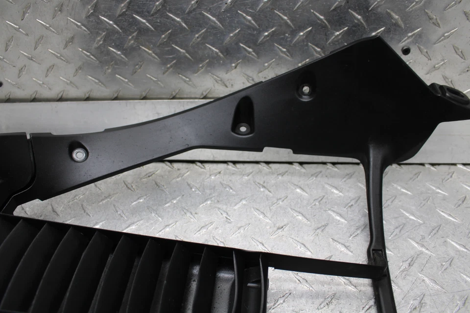 BMW K1600GT 2012 ABS MOTOR CUBIERTA DEL RADIADOR MOLDURA DE CARENADO Foto 2 de 4