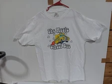 The Magic School Bus T Shirt PBS Size  L.