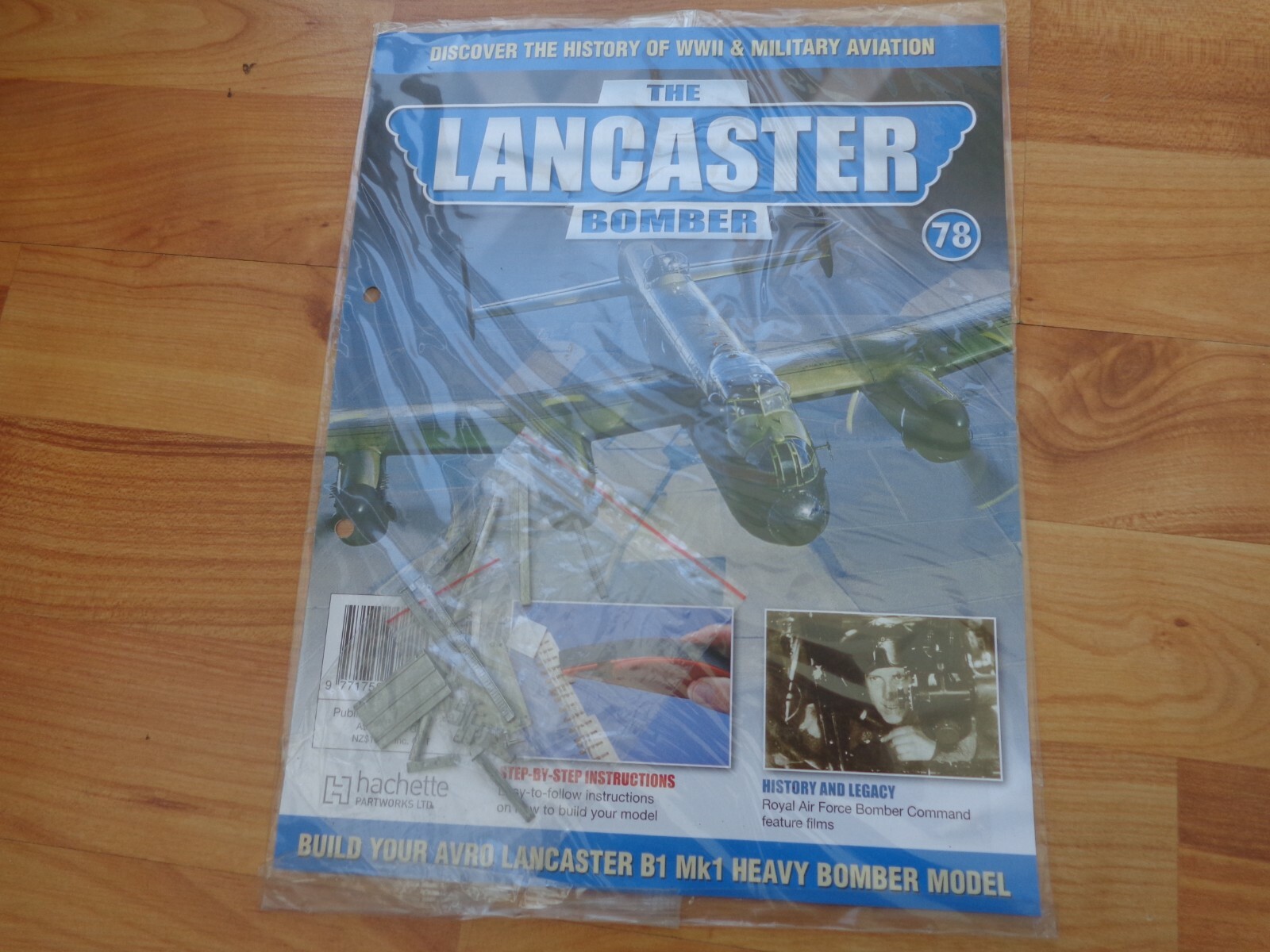 1/32 HACHETTE BUILD YOUR OWN THE LANCASTER BOMBER MODEL PLANE ISSUE 78 INC PART