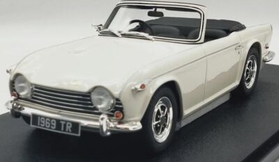 Cult Scale - 1:18 Triumph TR5 P.I. White 1967-1968 | eBay UK