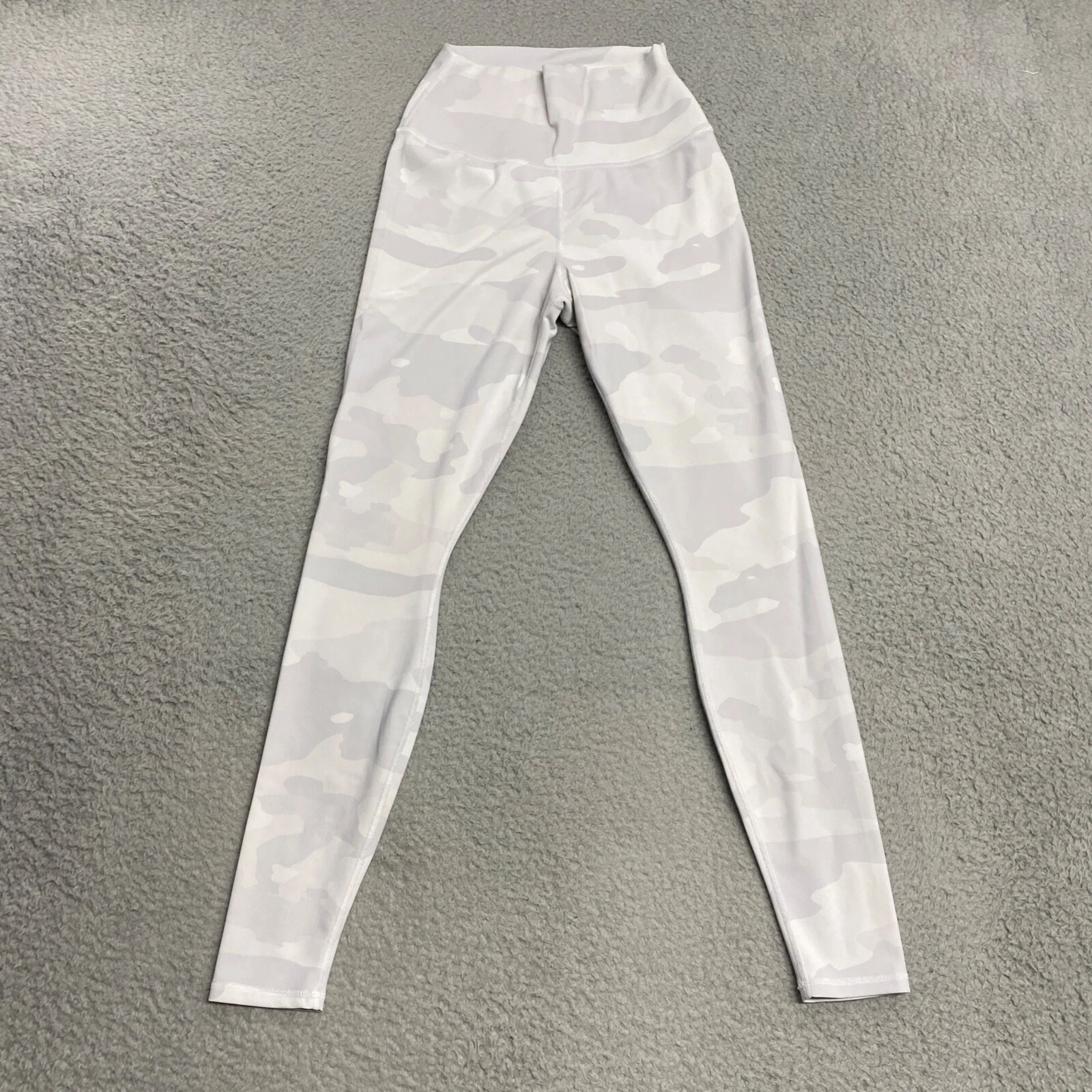 alo-yoga vapor high waisted camo gym full length leggings