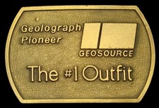 LF28127 VINTAGE 1970s GEOLOGRAPH PIONEER GEOSOURCE 1 OUTFIT OILFIELD BUCKLE