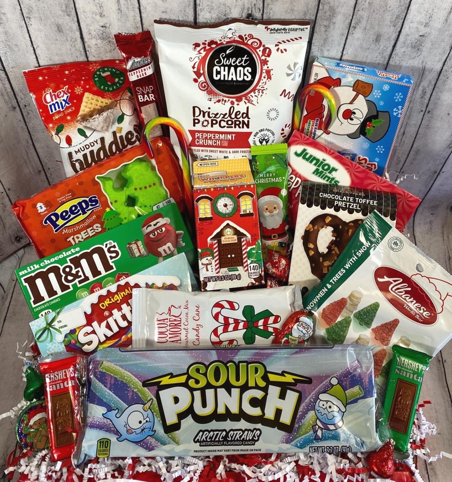HOLIDAY CHRISTMAS CANDY GIFT BOX, HOLIDAY SNACK BASKET, GIFT FOR FAMILY, KIDS