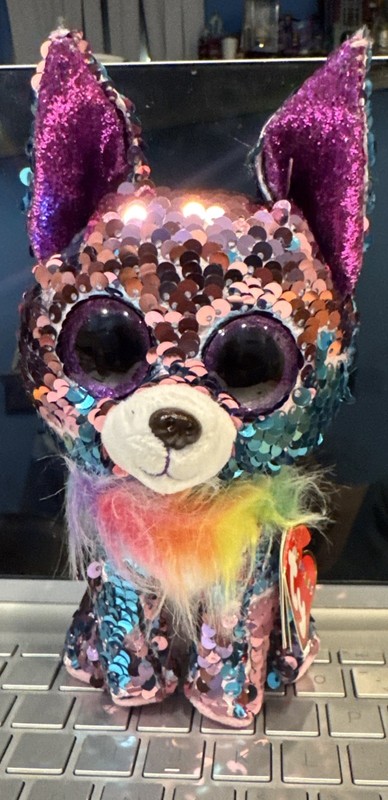 2018 The Ty Flippables Sequins Limited Collection Yappy Chihuahua Dog Puppy NWT