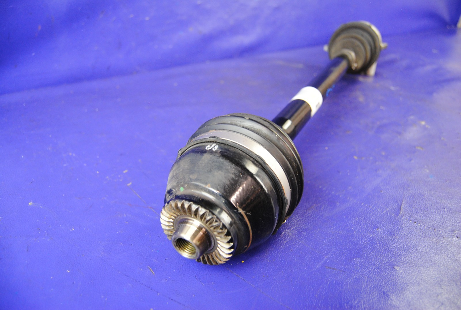14-19 BMW i8 Rear Right Passenger Side CV Axle Shaft Assembly 33208611320 OEM