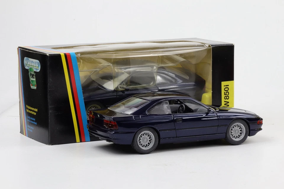 1:24 Schabak BMW 850I E31 1990 Modellino Auto Blu Scuro Metallizzato No.1630 - Immagine 3 di 4