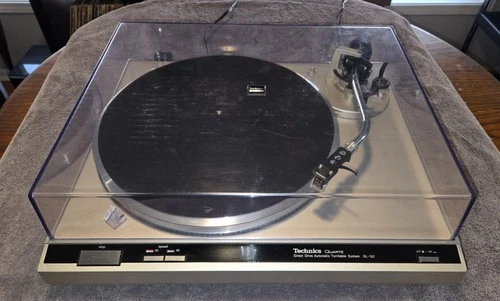 Technics Direct Drive SL-Q2 Turntable, Serviced, Recapped, New Covers Available.